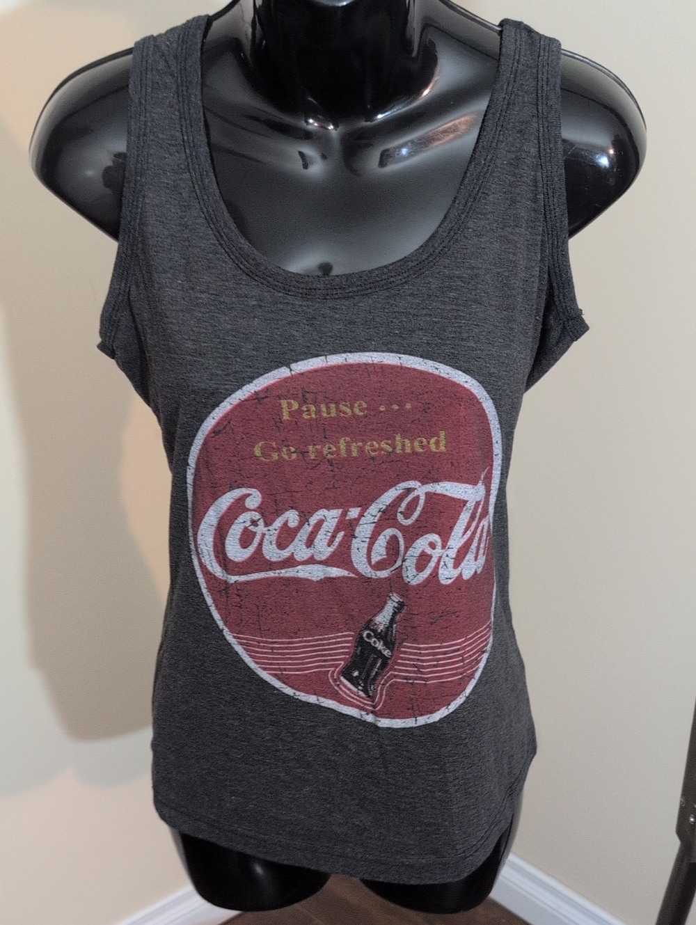 Ultegra | Coca Cola Women's Black Graphic Tank Top - Red Logo